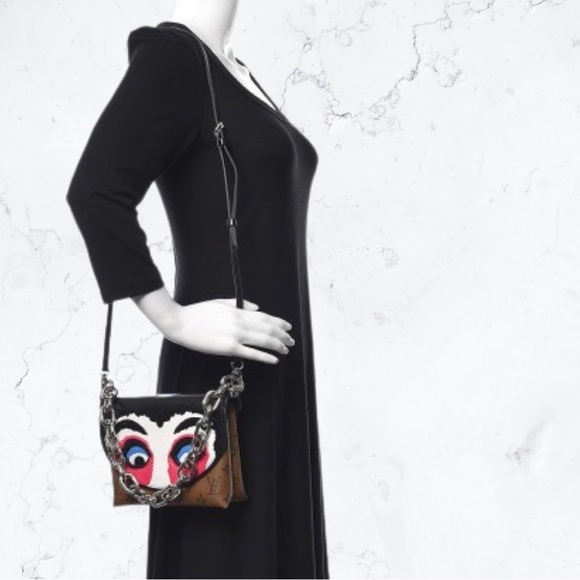 Louis Vuitton Reverse Monogram Kabuki Pochette Black - Picture 2 of 16